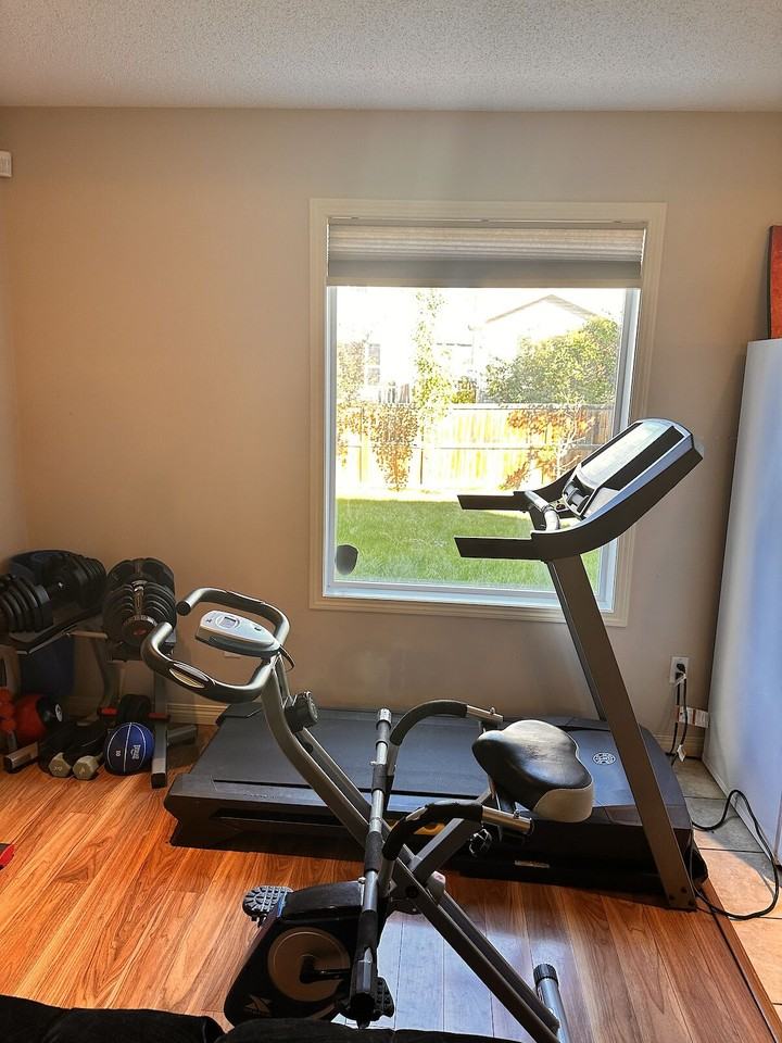 435 Hidden Creek Blvd Nw - Photo 7 of 10