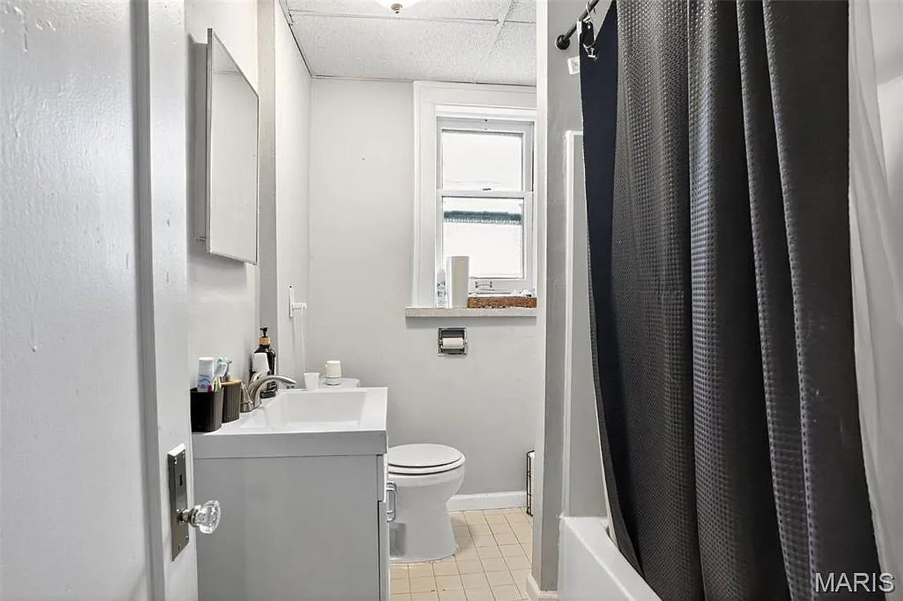 3676 Montana St - Photo 5 of 18