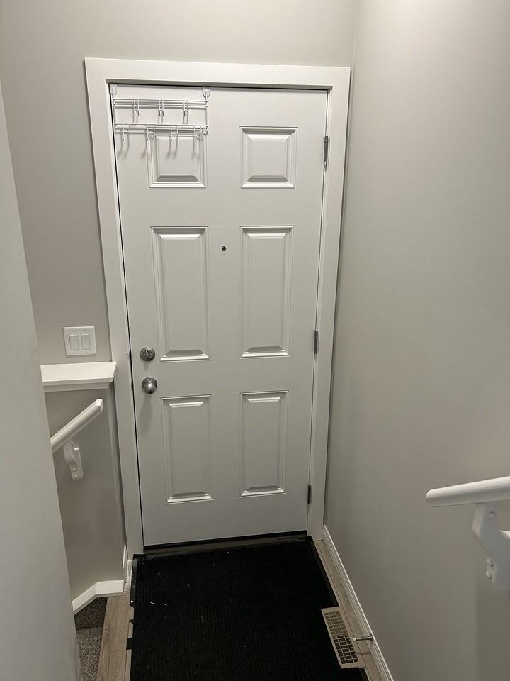 139 Homestead Pk Ne - Photo 4 of 10