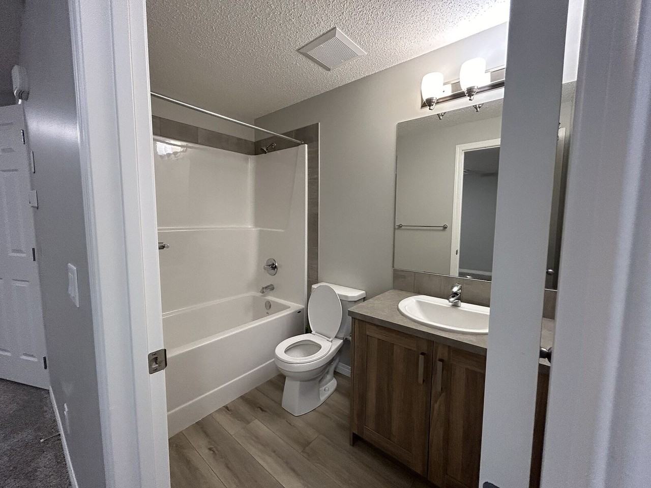 139 Homestead Pk Ne - Photo 5 of 10