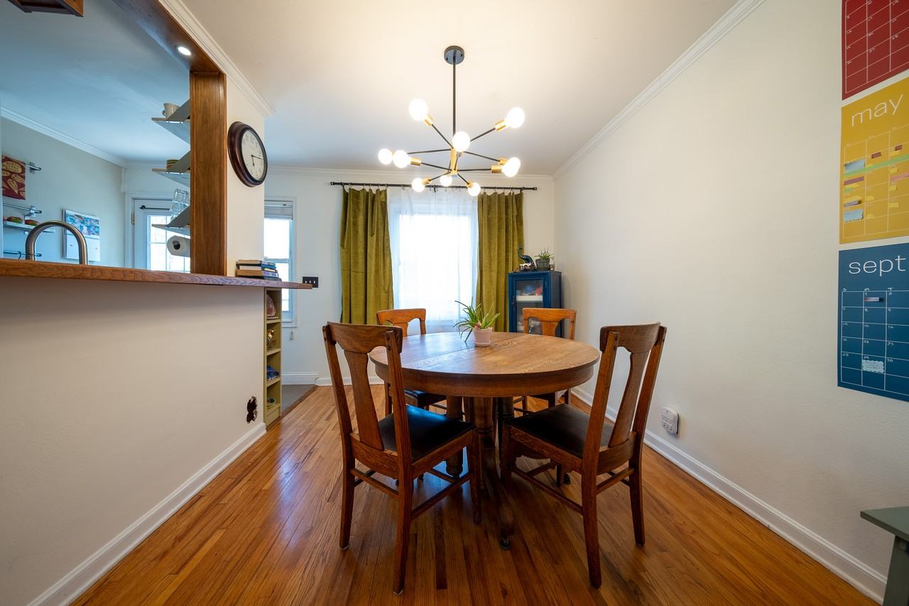 2050 Montreal Ave #1 - Photo 7 of 24