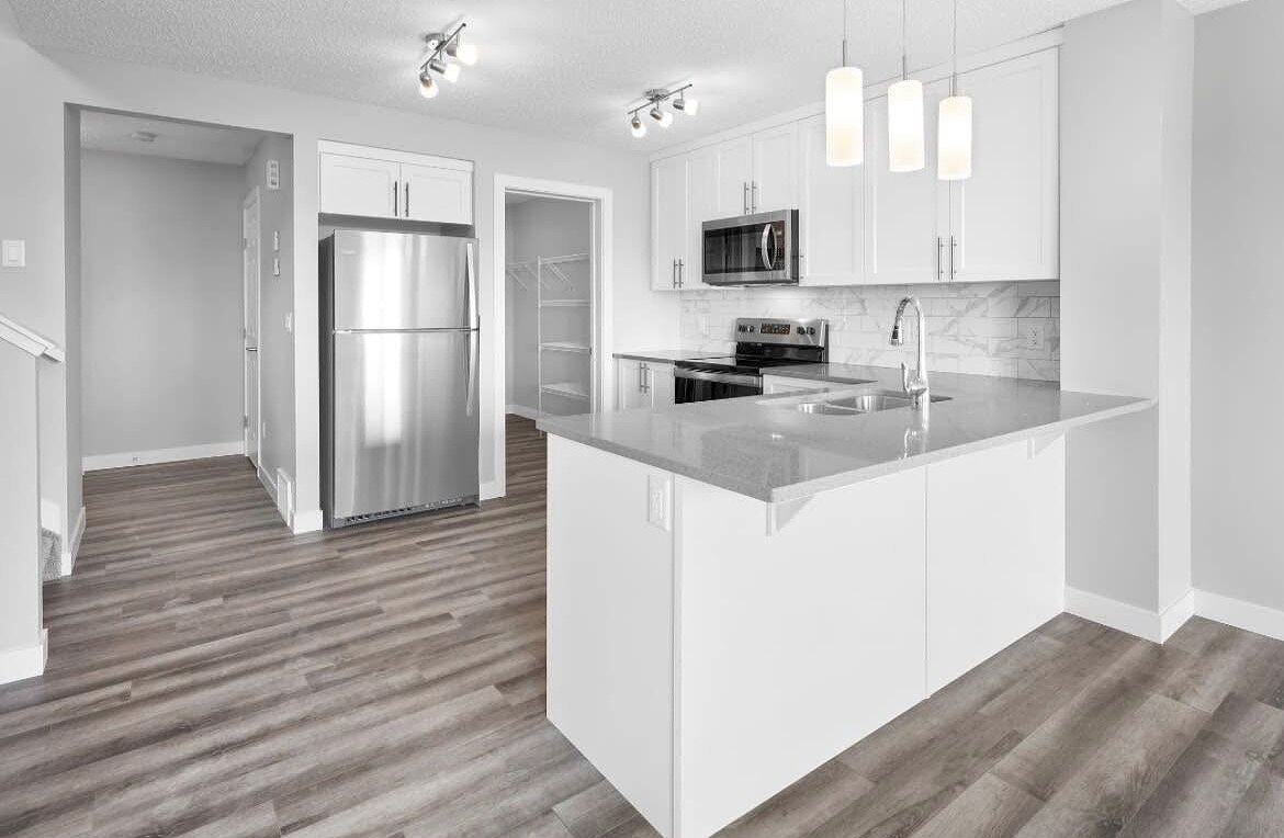 722 Berg Loop - Photo 2 of 14