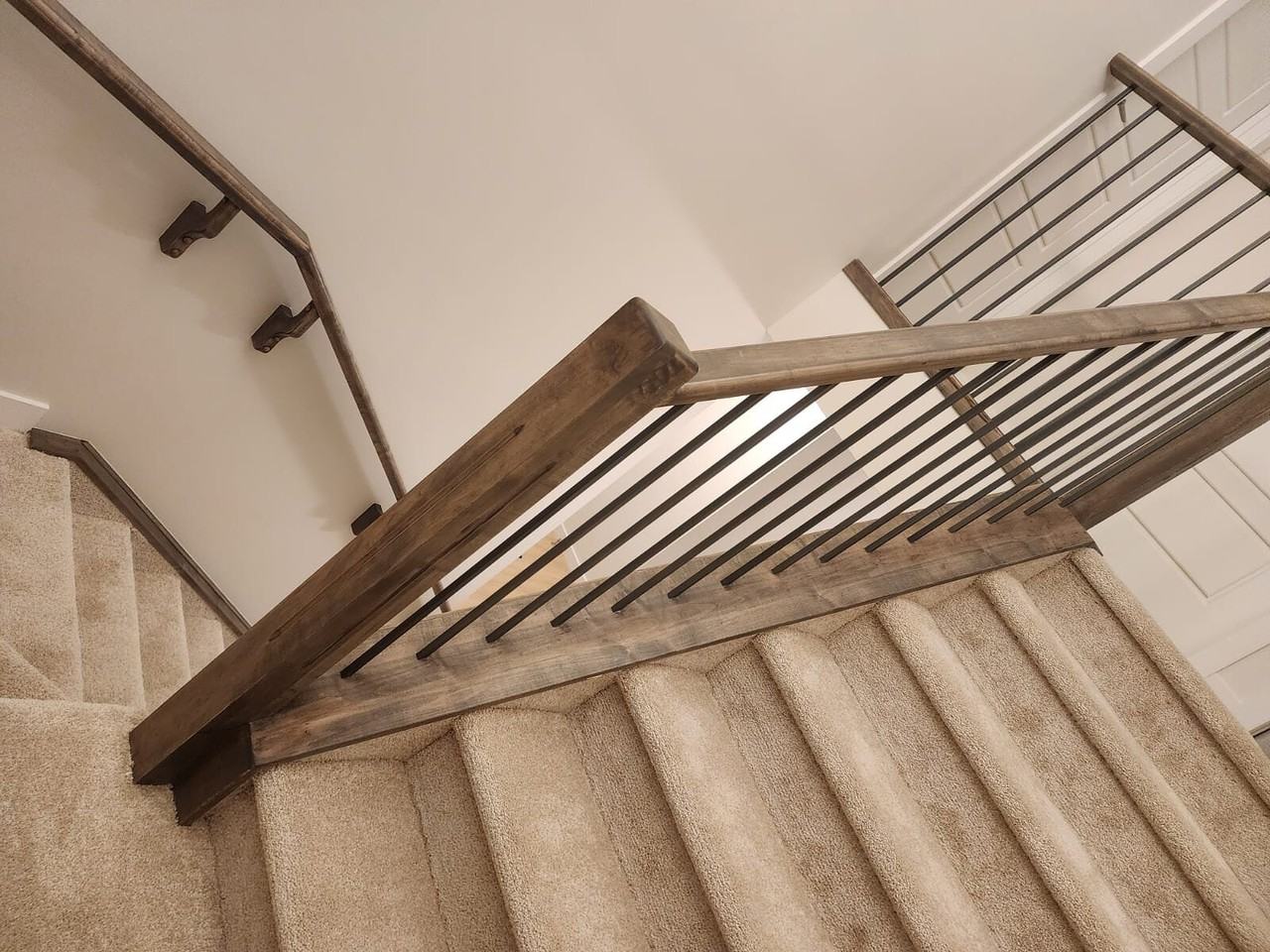 44 Emberside Grove - Photo 5 of 13
