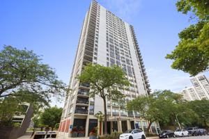 featured image of 1355 N Sandburg Ter #1403D
