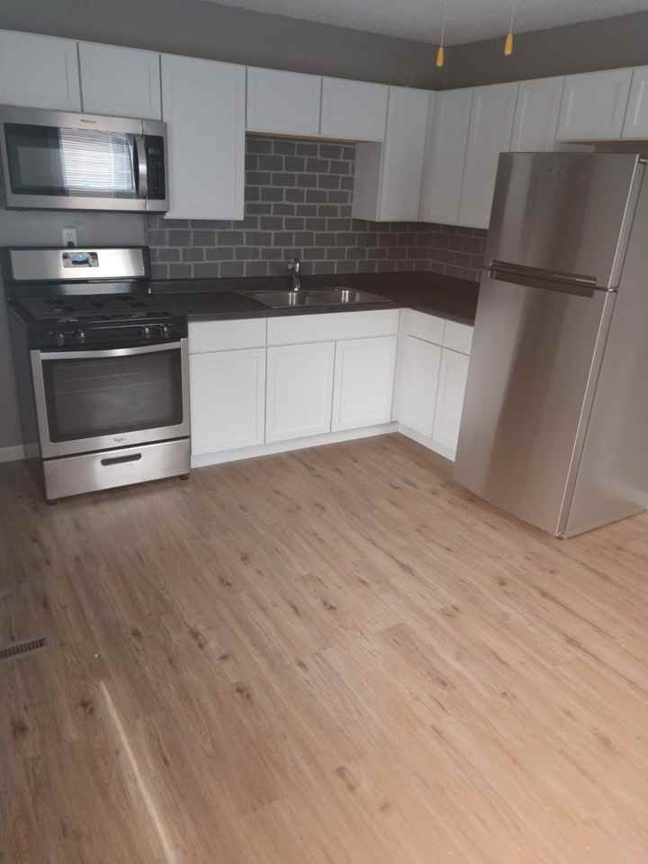 1807 Southwood Dr #1 - Photo 2 of 17