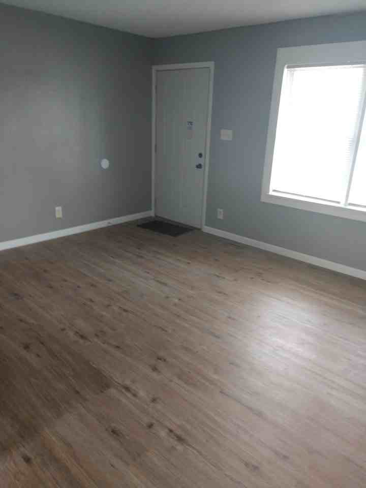 1807 Southwood Dr #1 - Photo 7 of 17