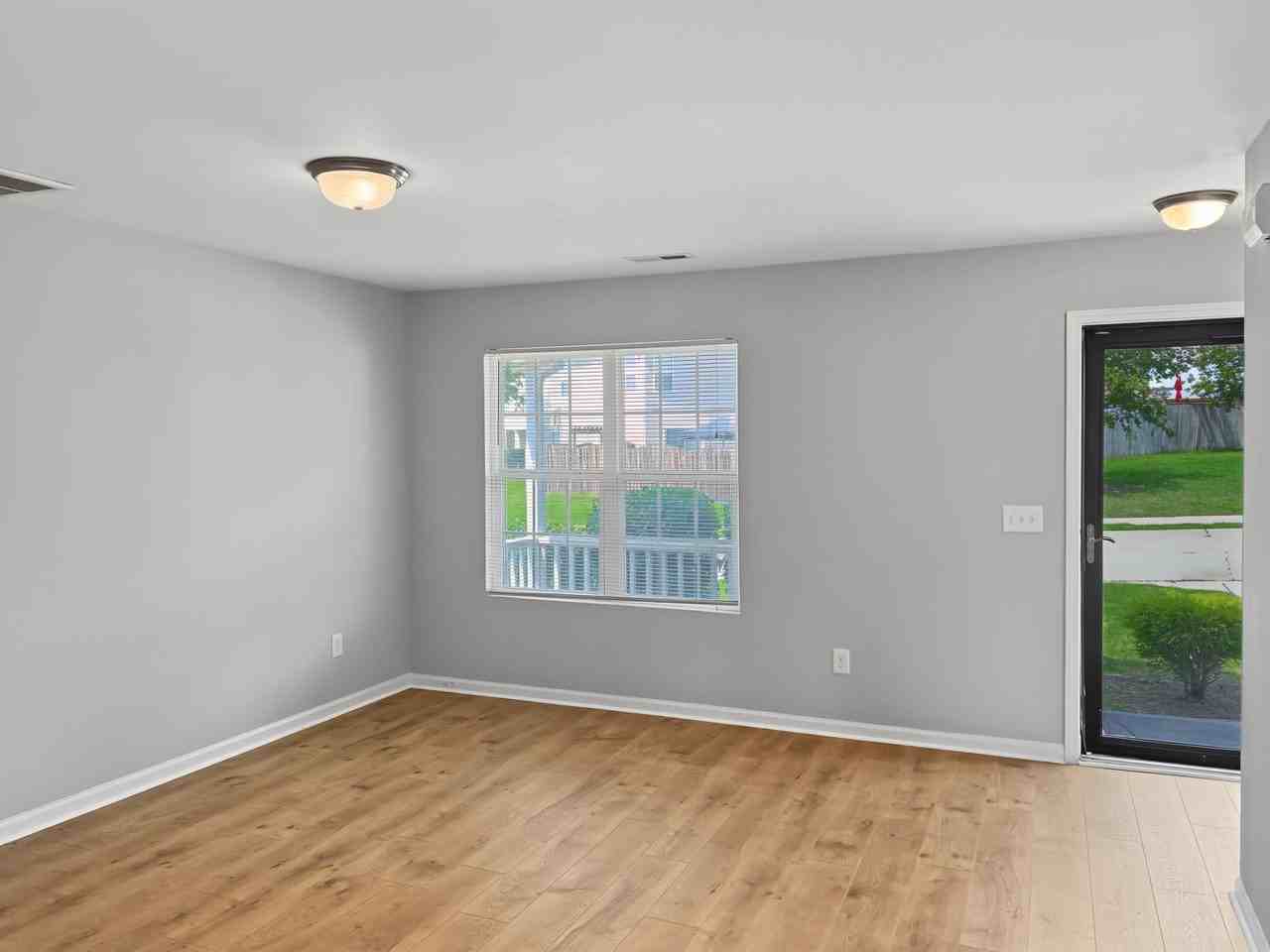 3457 Kernstown Dr - Photo 4 of 27