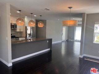 7865 Bleriot Ave - Photo 6 of 8