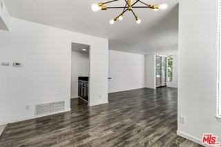 500 S Barrington Ave #2 - Photo 2 of 6