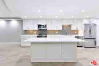 4265 Marina City Dr #415 - Photo 4 of 8