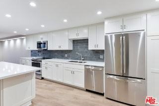 4265 Marina City Dr #415 - Photo 5 of 8