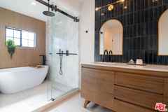 13220 Erwin St - Photo 1 of 1
