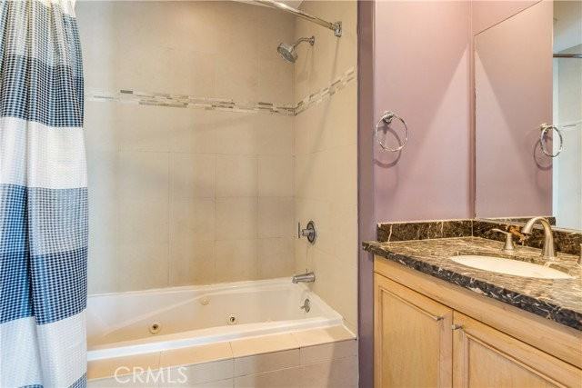 333 N Hill Ave #305