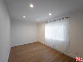featured image of 94 S Vinedo Ave