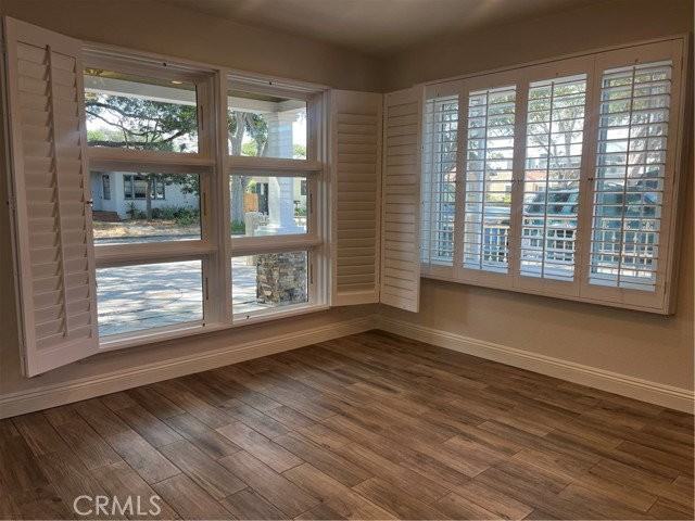 8917 Krueger St - Photo 6 of 8