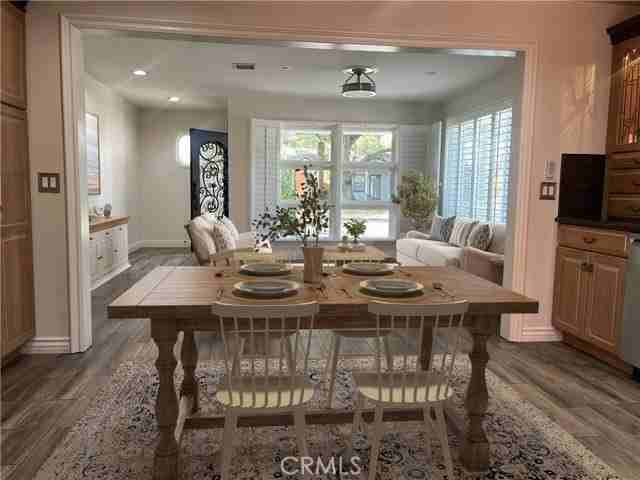 8917 Krueger St - Photo 7 of 8