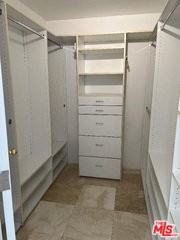 10535 Wilshire Blvd #D4 - Photo 2 of 7