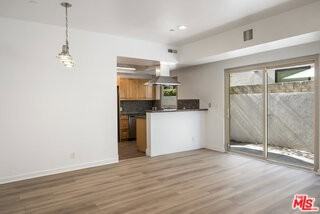 823 N Martel Ave #2 - Photo 3 of 8