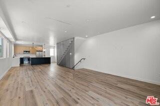 839 N Mccadden Pl #BB - Photo 4 of 8