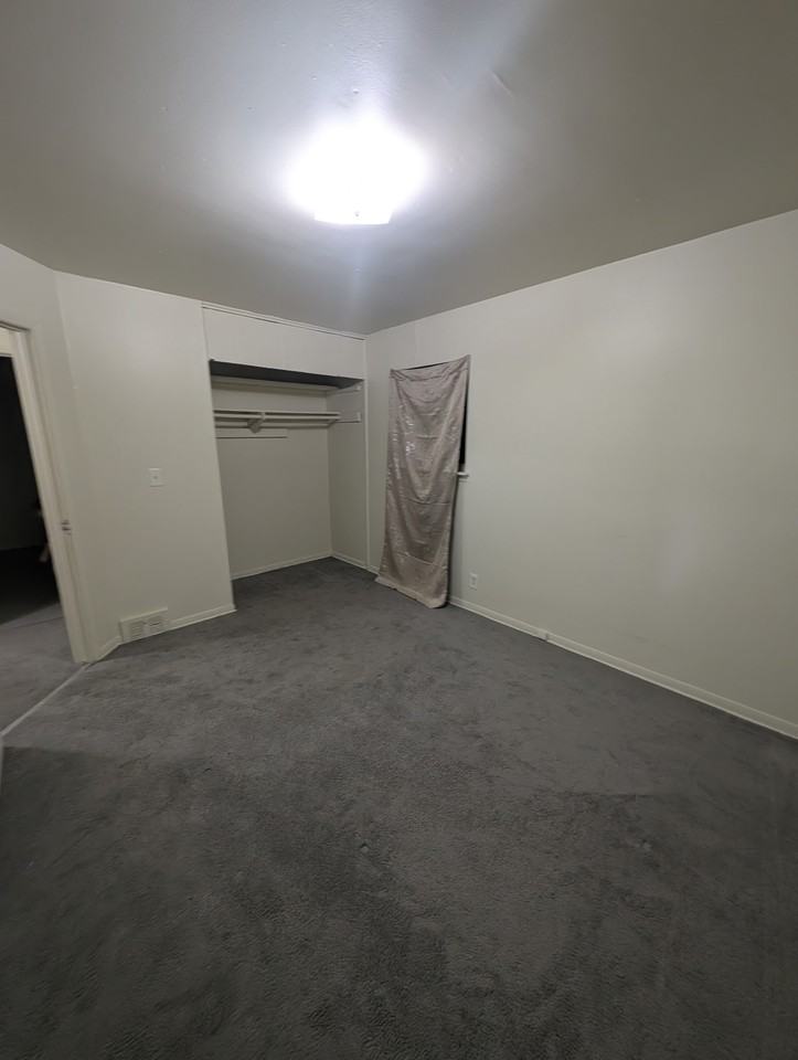 6134 Detroit St #6134 - Photo 6 of 8
