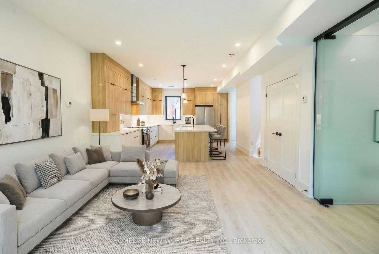 679 Gladstone Avenue - Photo 2 of 12