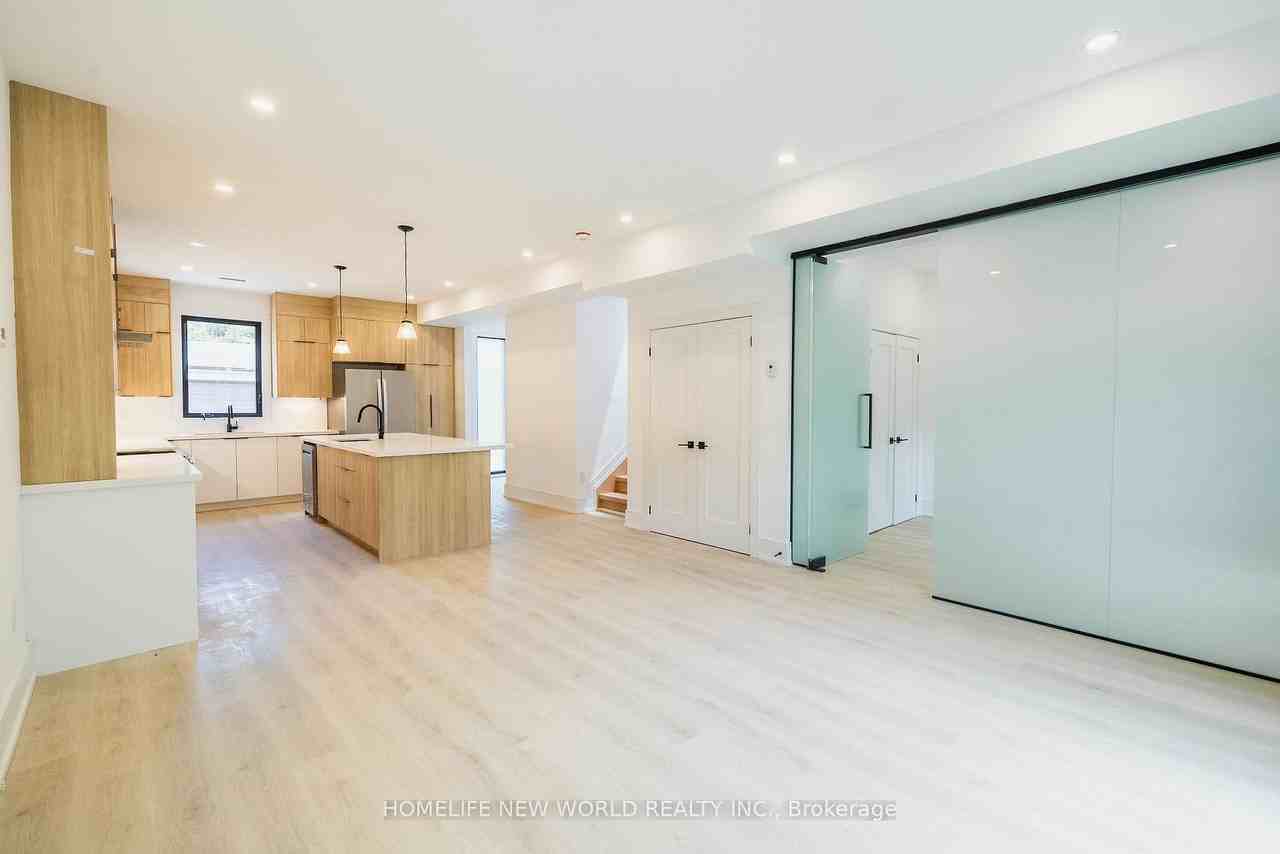 679 Gladstone Avenue - Photo 3 of 12