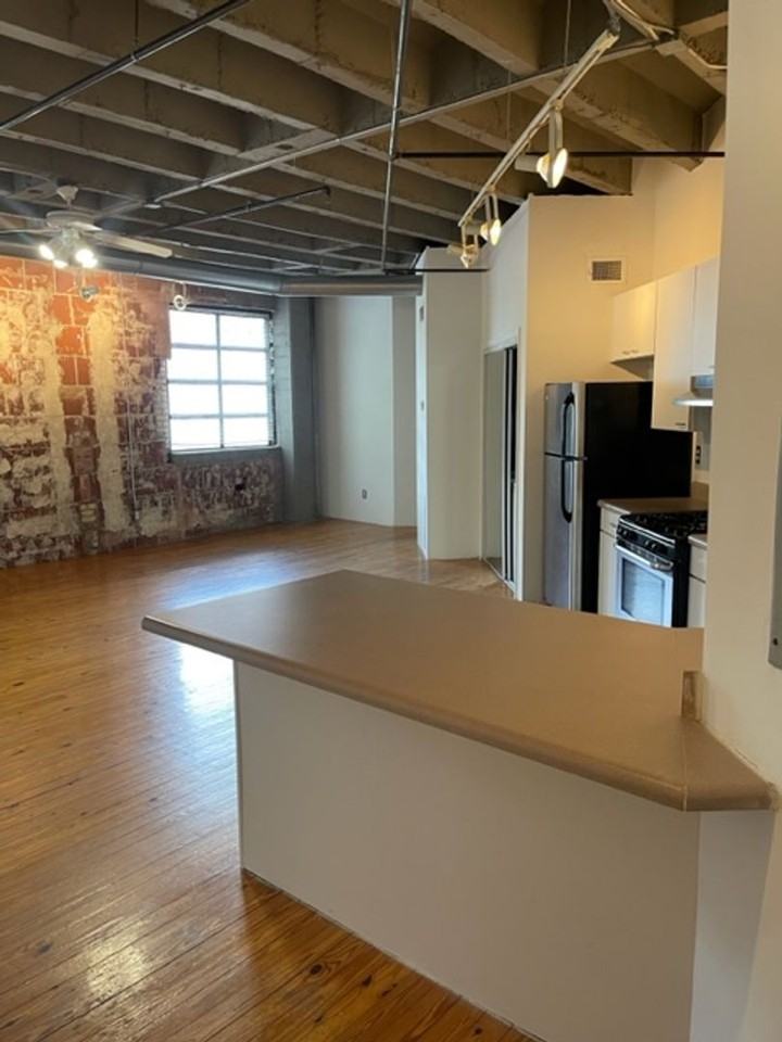 900 Peachtree Lofts - Photo 4 of 40