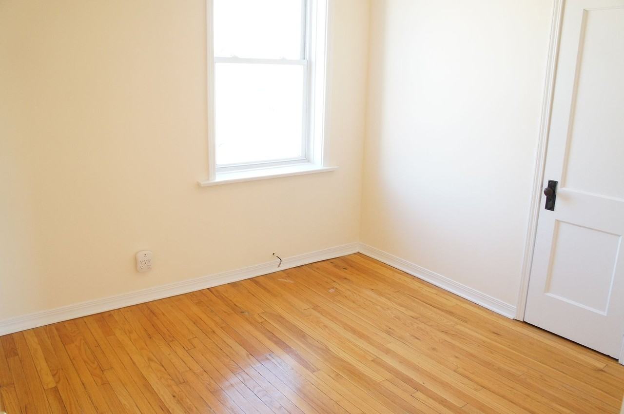 N Troy St & W Wellington Ave ##2 - Photo 5 of 7