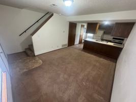 featured image of 215 W Hudson St