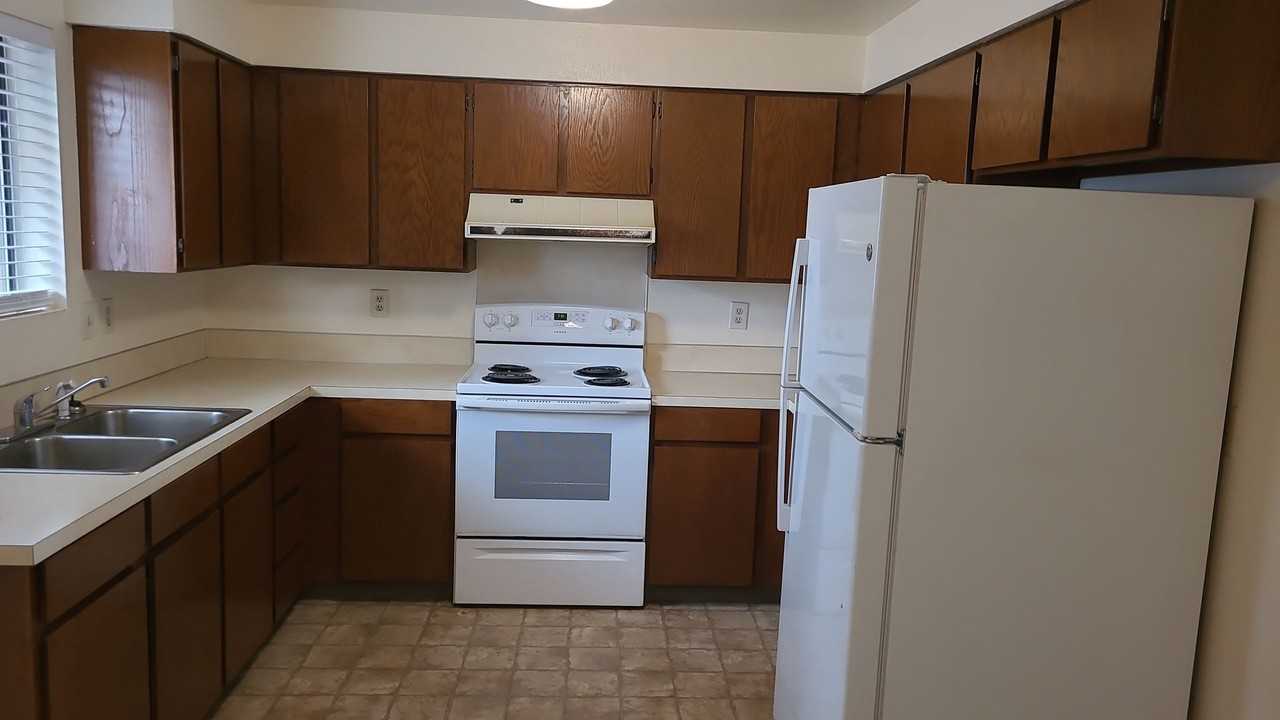 1520 1520 & 1522 Arcata Way - Photo 2 of 7