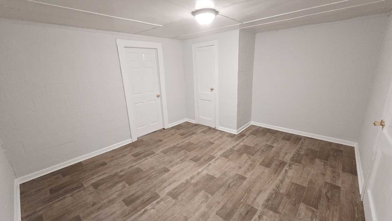 236 Berkley St Se #B - Photo 7 of 14