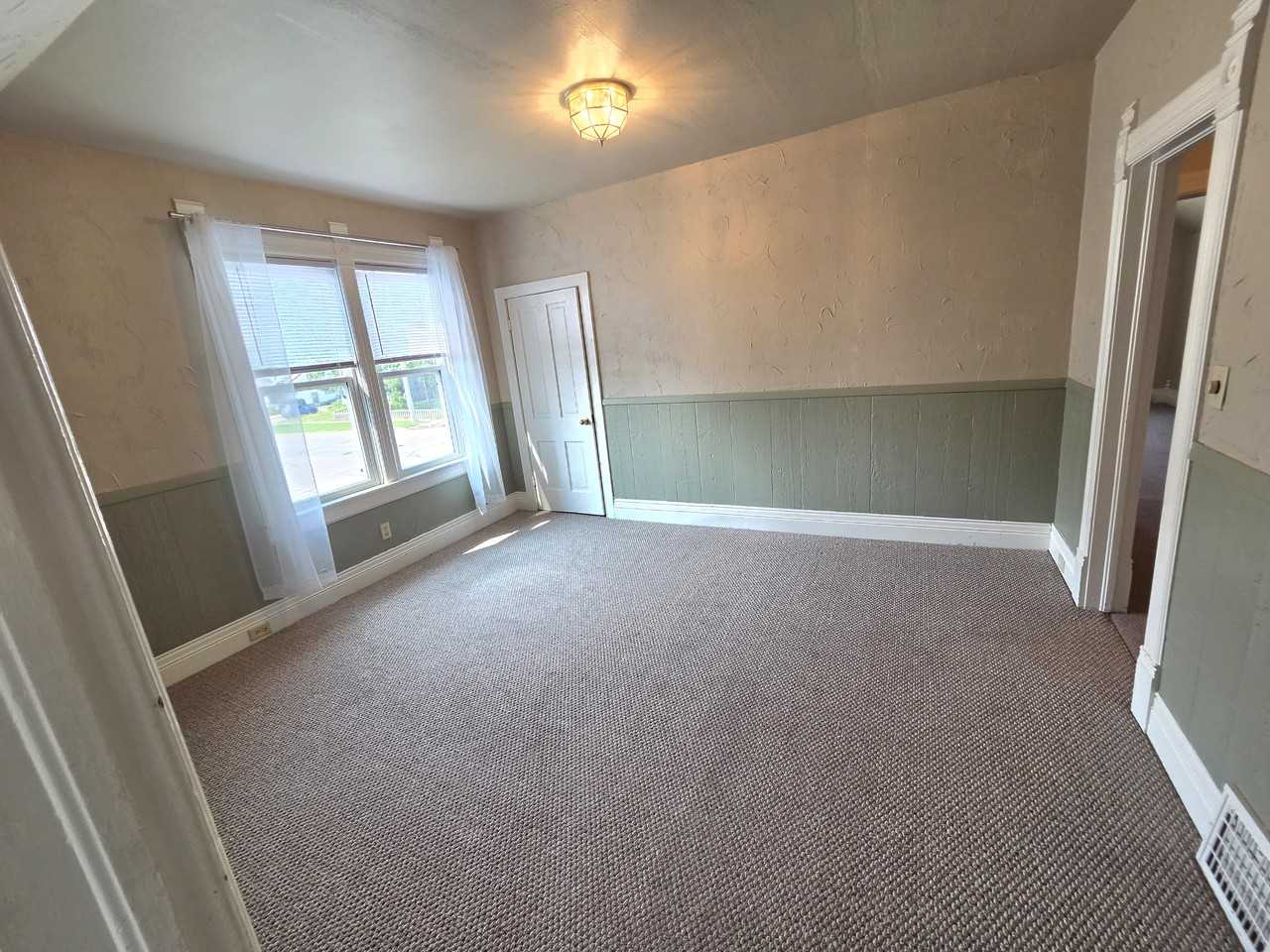 306 N State St #2 - Photo 7 of 15
