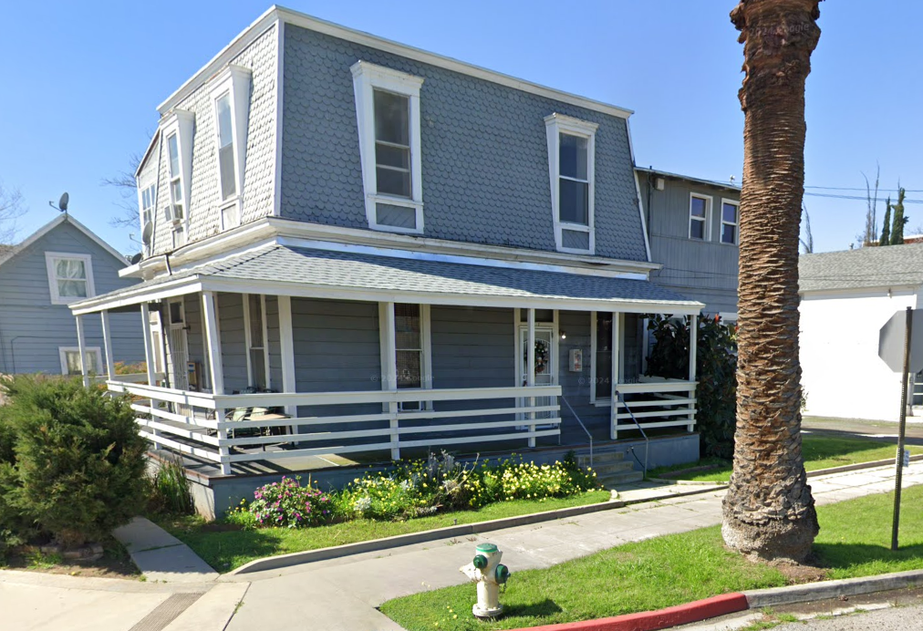3049 Lime St #3