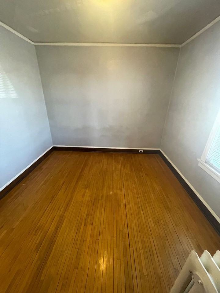 1701-1703 N 22nd St - Photo 5 of 9
