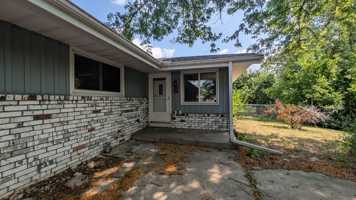 featured image of 1922 Ontario Dr