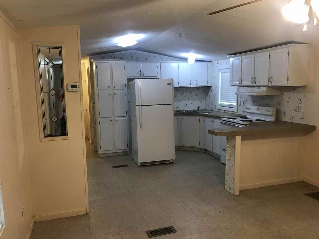 122 Pixie Cir - Photo 3 of 4