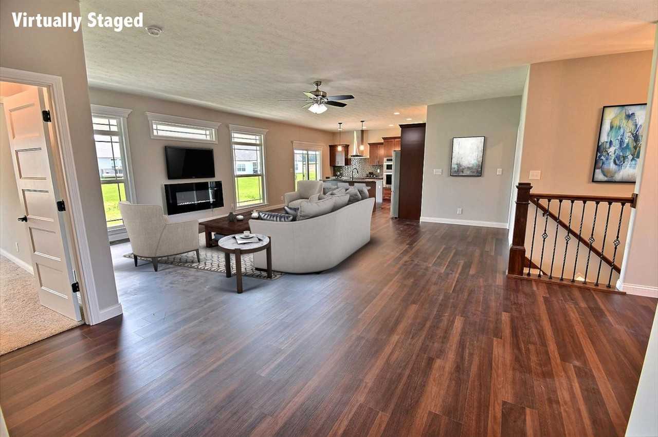 5447 Crocus Dr - Photo 4 of 23