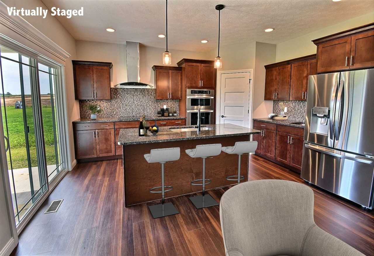 5447 Crocus Dr - Photo 6 of 23