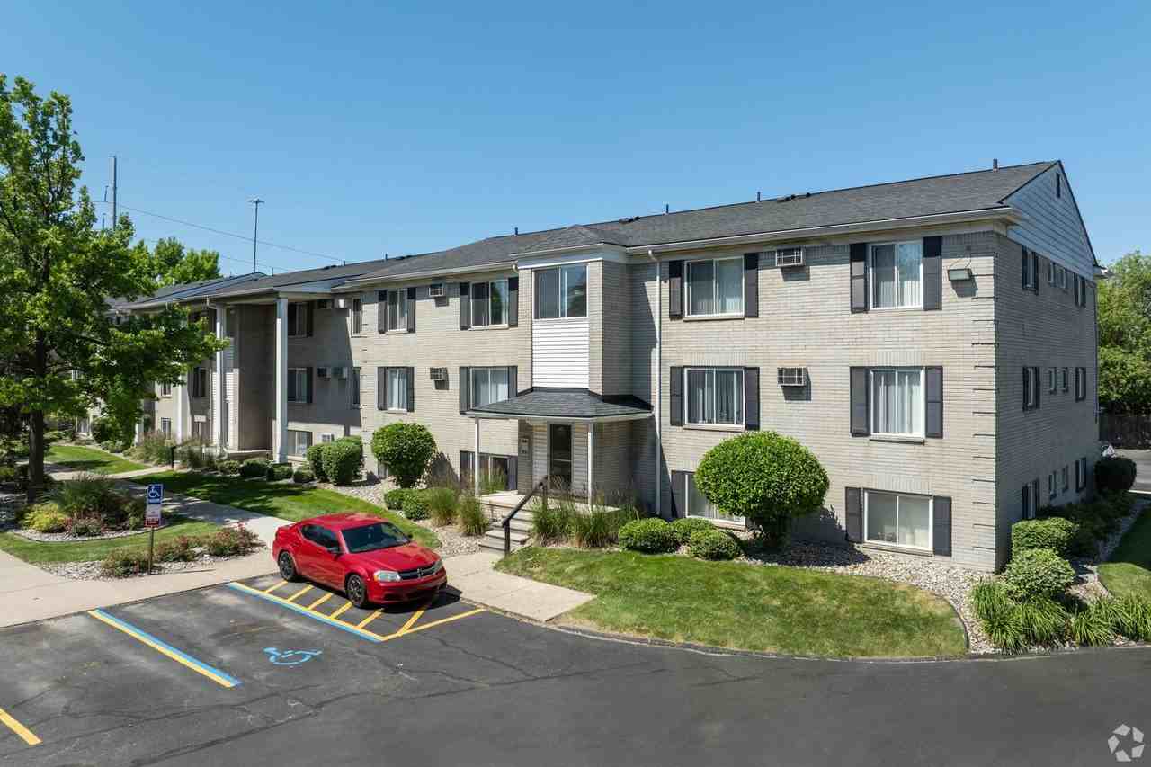 12611 Memorial St - Photo 7 of 16