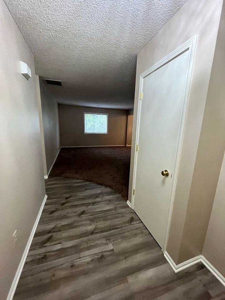 5510 Columbine Ln - Photo 2 of 13