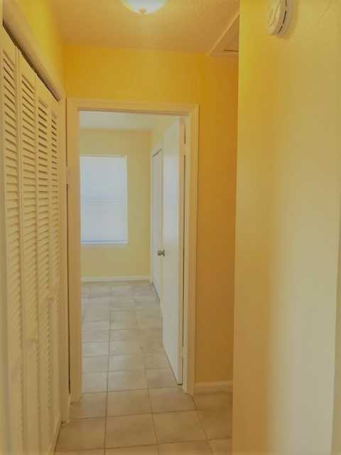 742 Leopard Ct - Photo 3 of 6