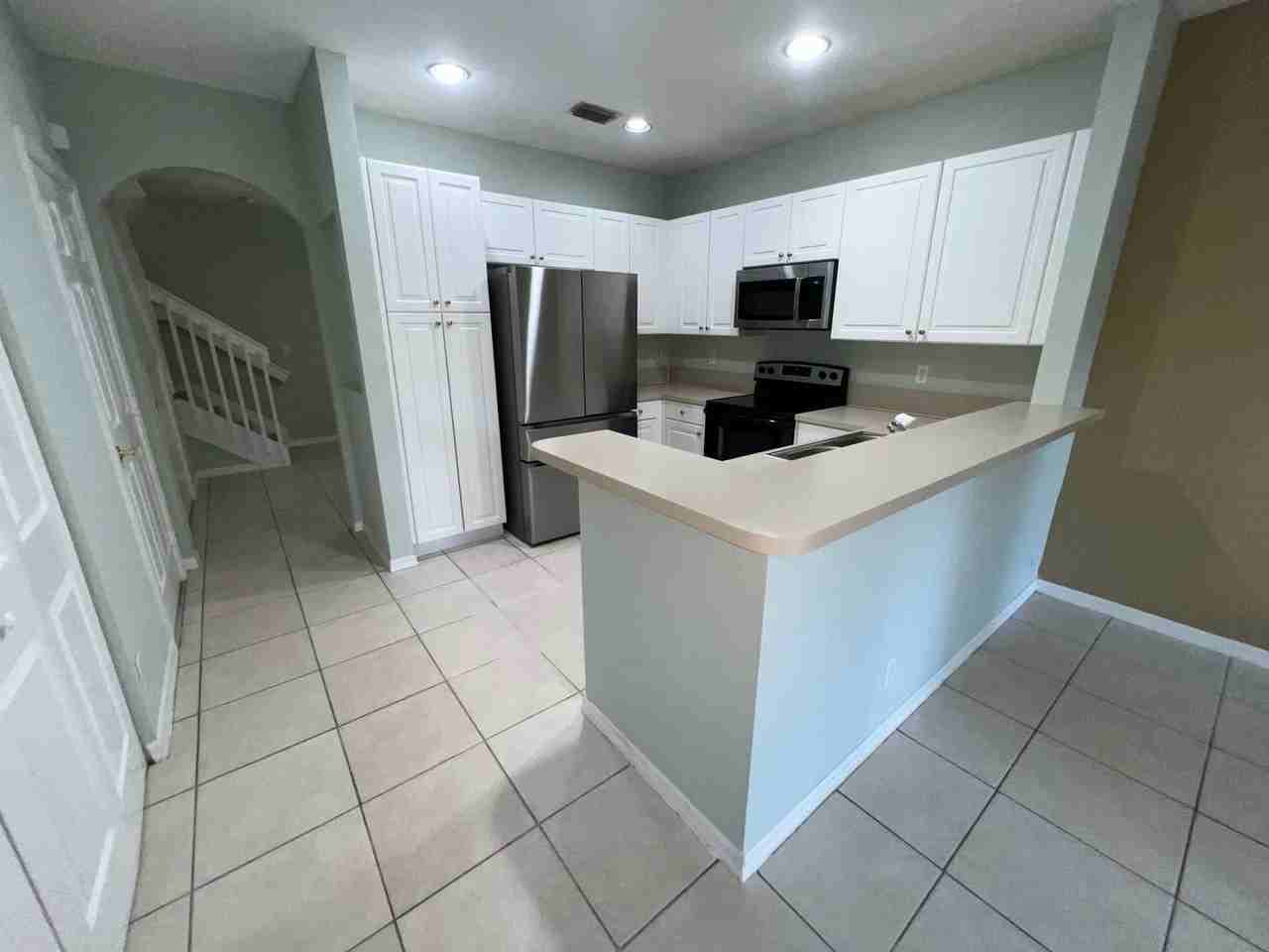 3361 Nw 29th Ct - Photo 5 of 19