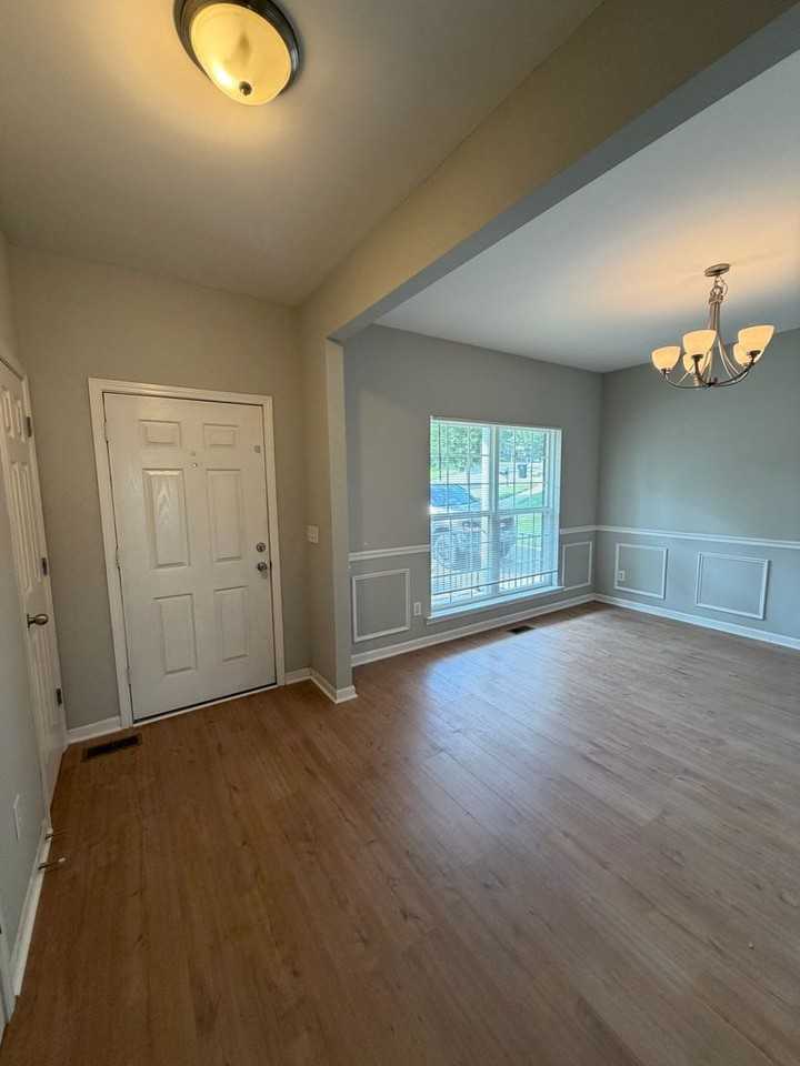 4619 Van Leer Ct - Photo 3 of 22