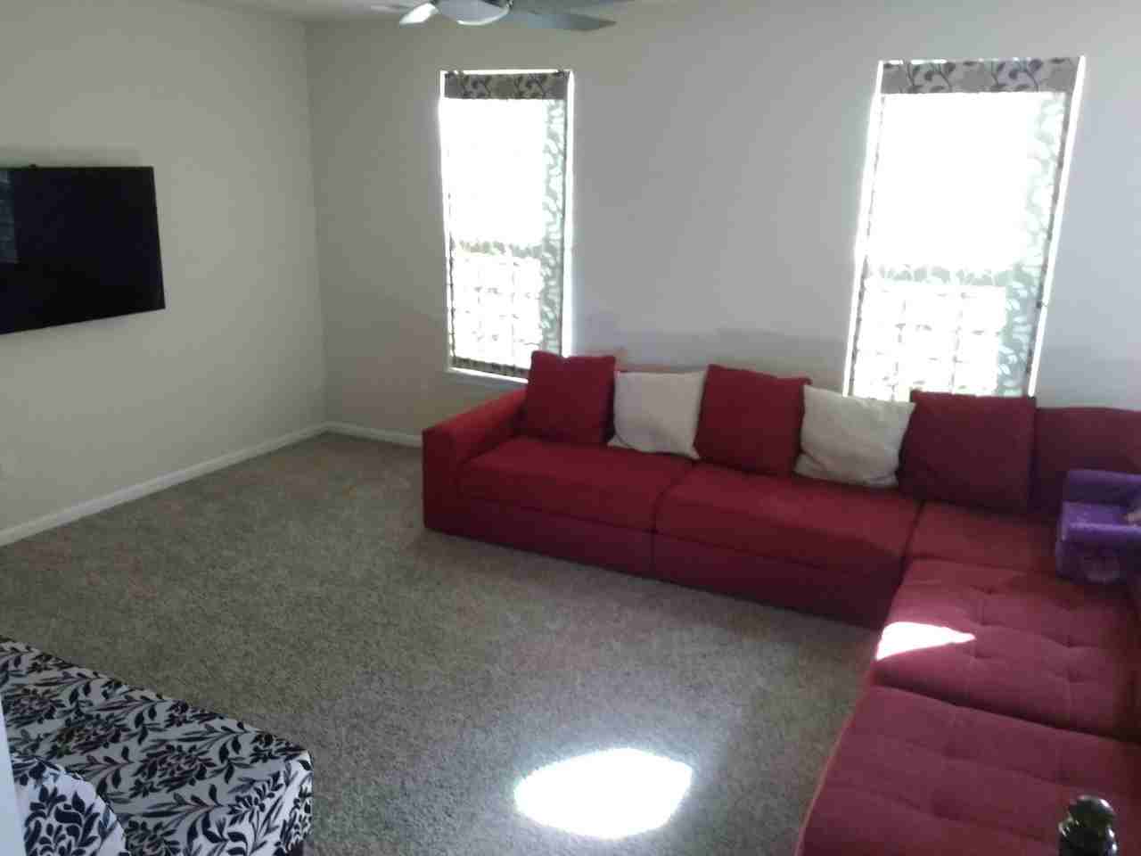 904 Pointe View Dr - Photo 5 of 15