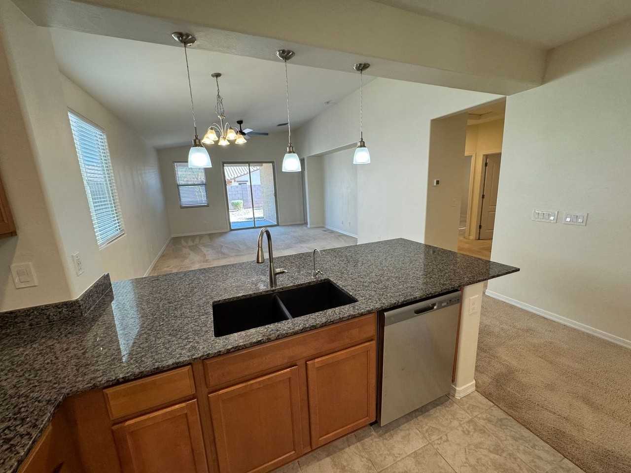 7959 W Orange Dr - Photo 7 of 27