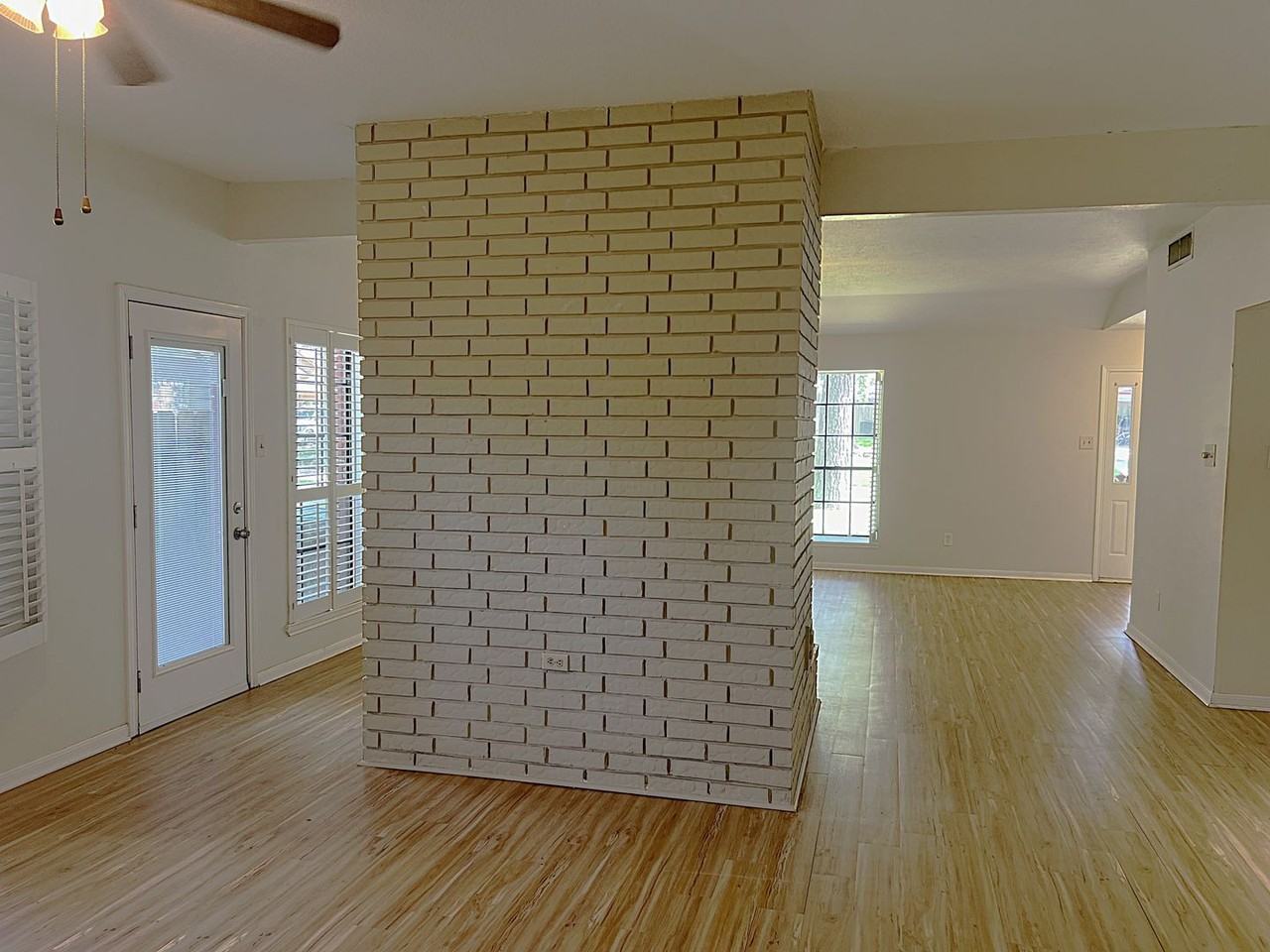 3307 Golden Willow Dr - Photo 7 of 33