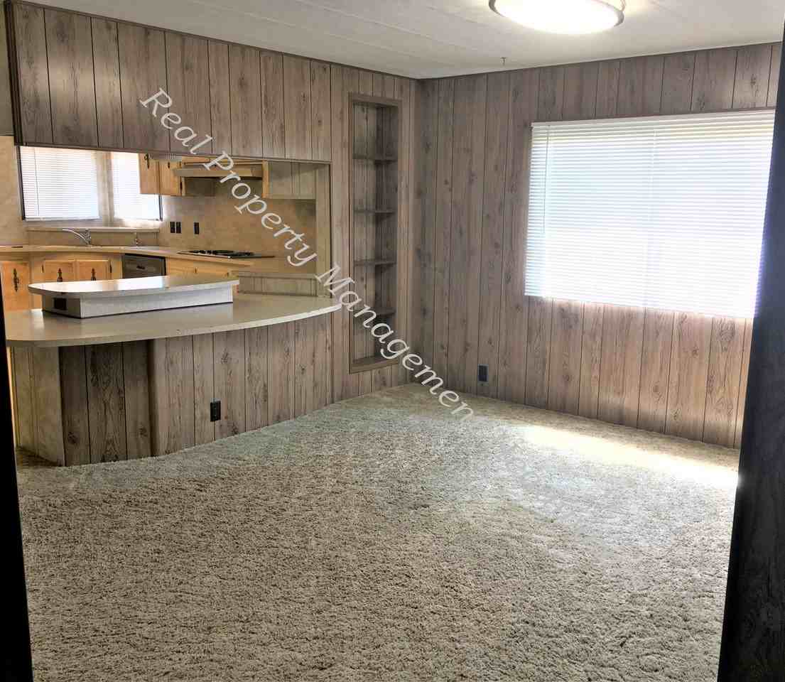 299 Cottonwood Rd - Photo 6 of 19