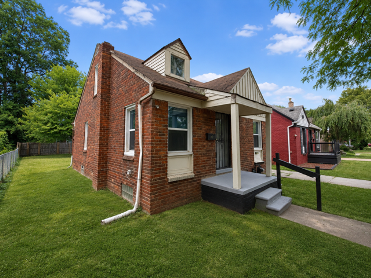 11491 Balfour Rd - Photo 2 of 16