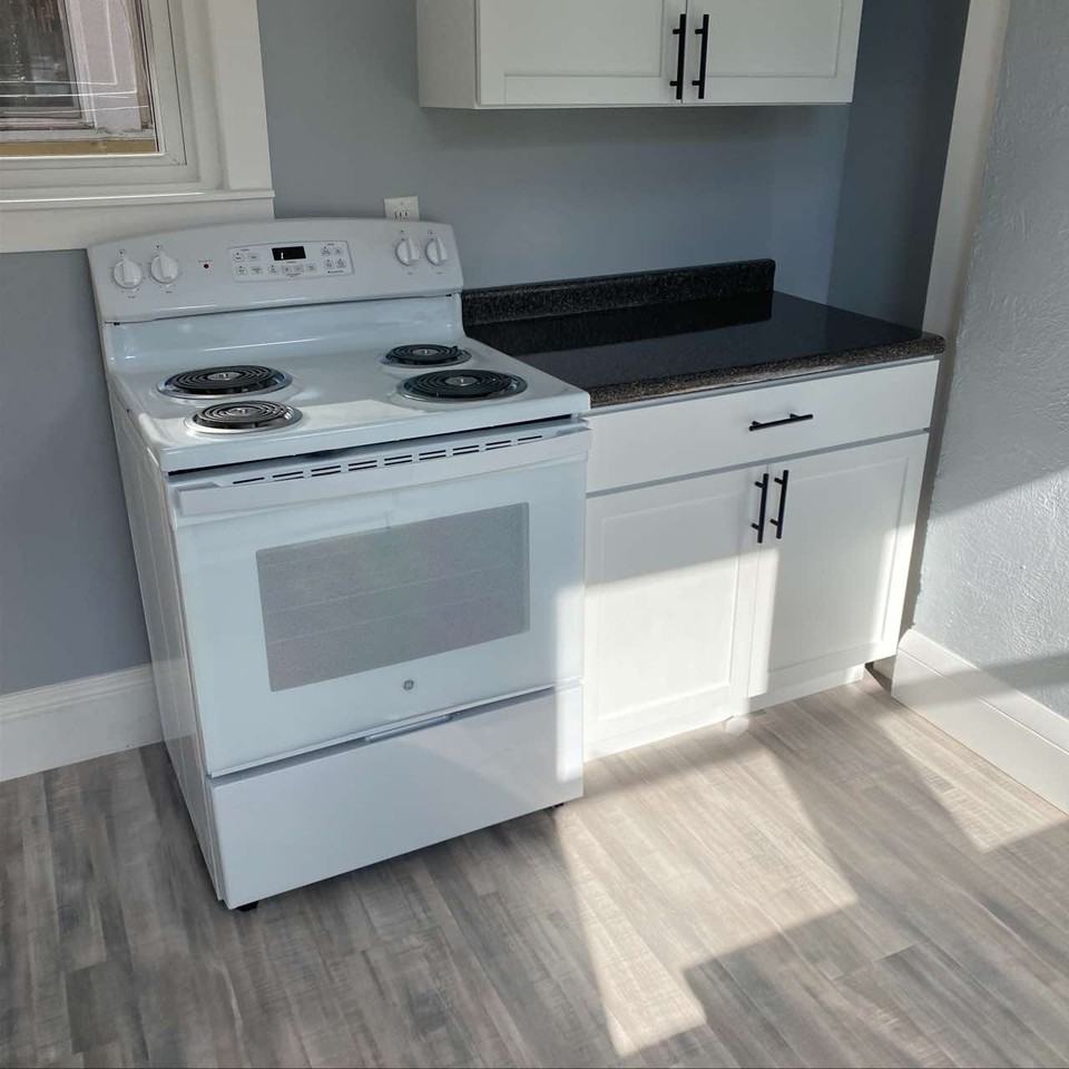 1341 E Long St - Photo 6 of 23