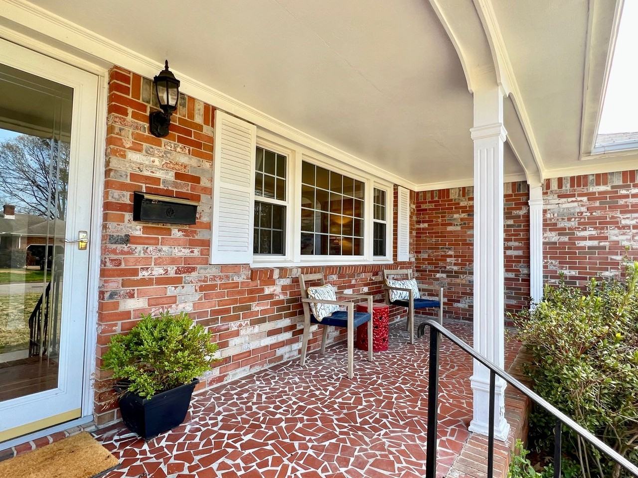 4652 Paul Revere Rd - Photo 2 of 44
